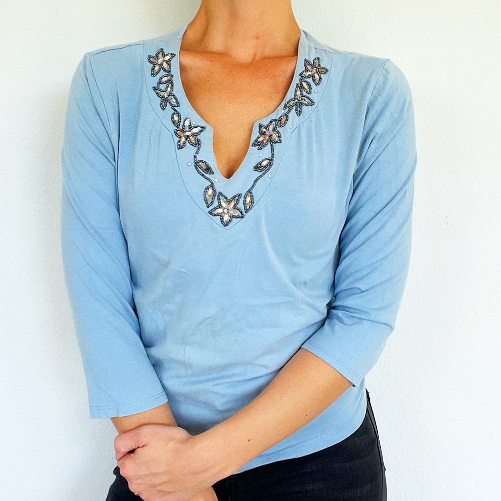 Vintage Requirements blue beaded neckline 3/4 sleeve tee size small